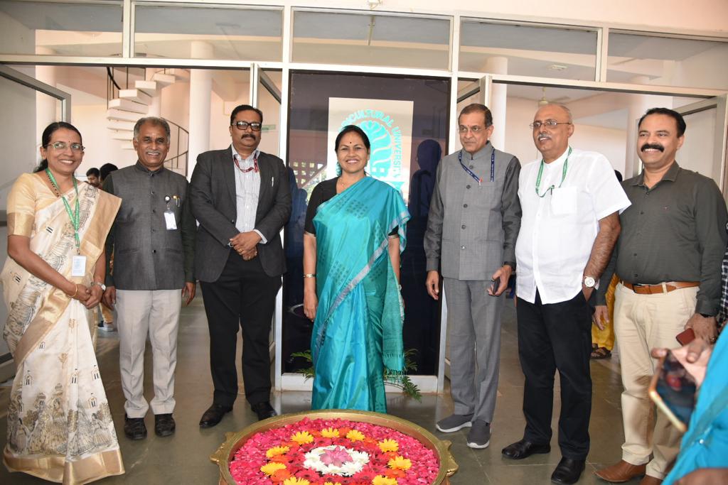 KAU and ICAR team with Sushri. Shobha Karadlaje, Hon’ble Union minister of state for Agriculture and Farmers’ Welfare & Food Processing Industries 